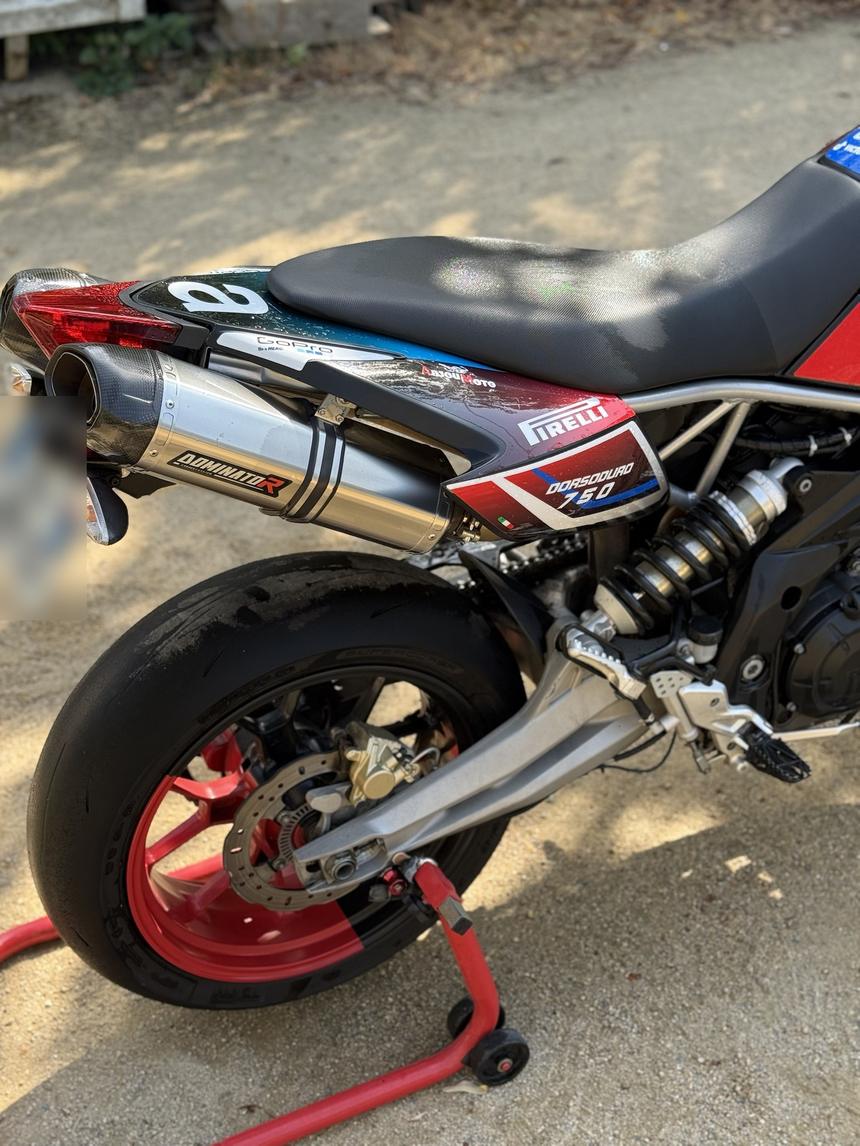 Aprilia Dorsoduro 750 ABS 2015 — photo 5